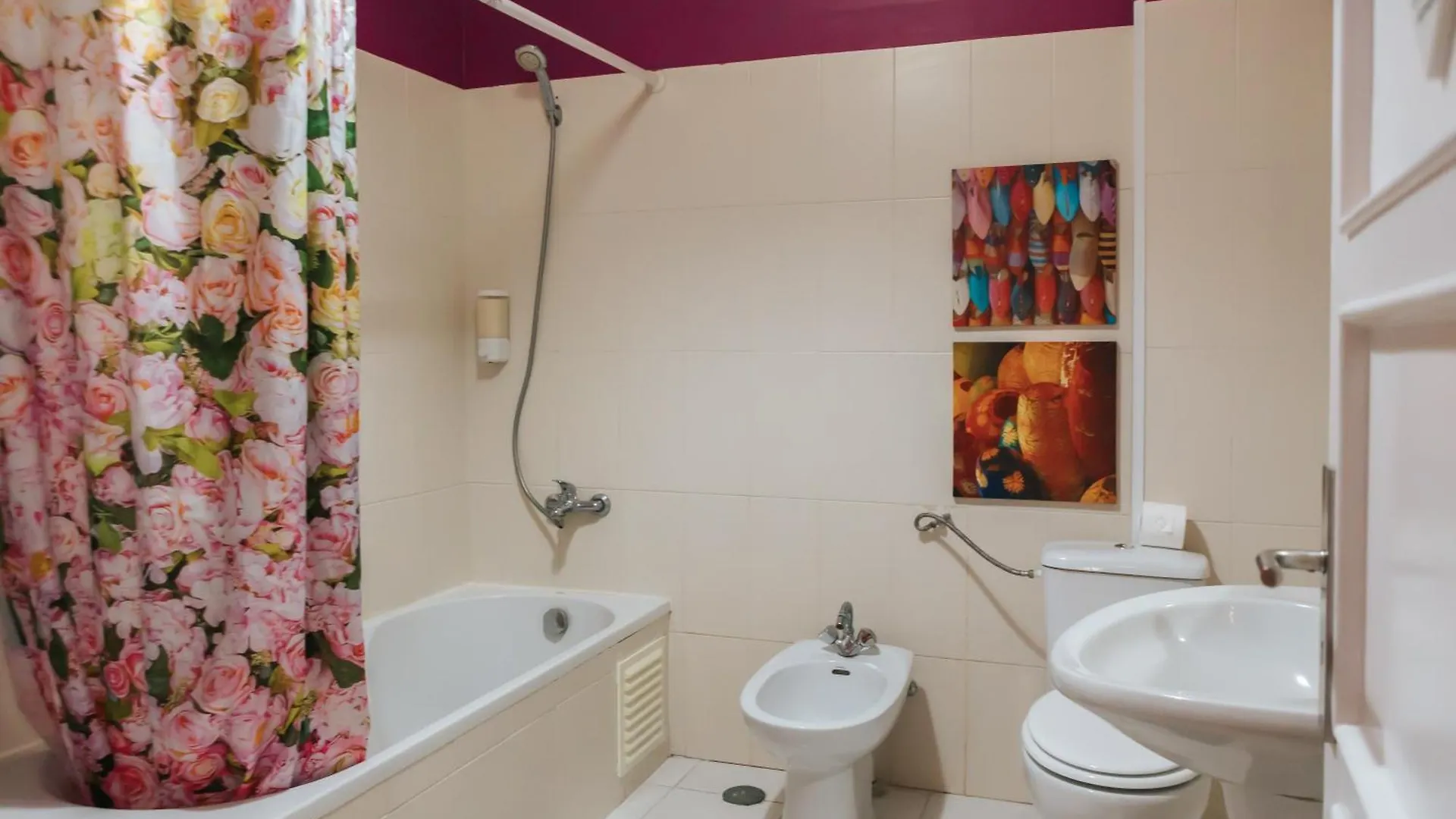 Homestay Aquilla Family Room 304 Lisbon